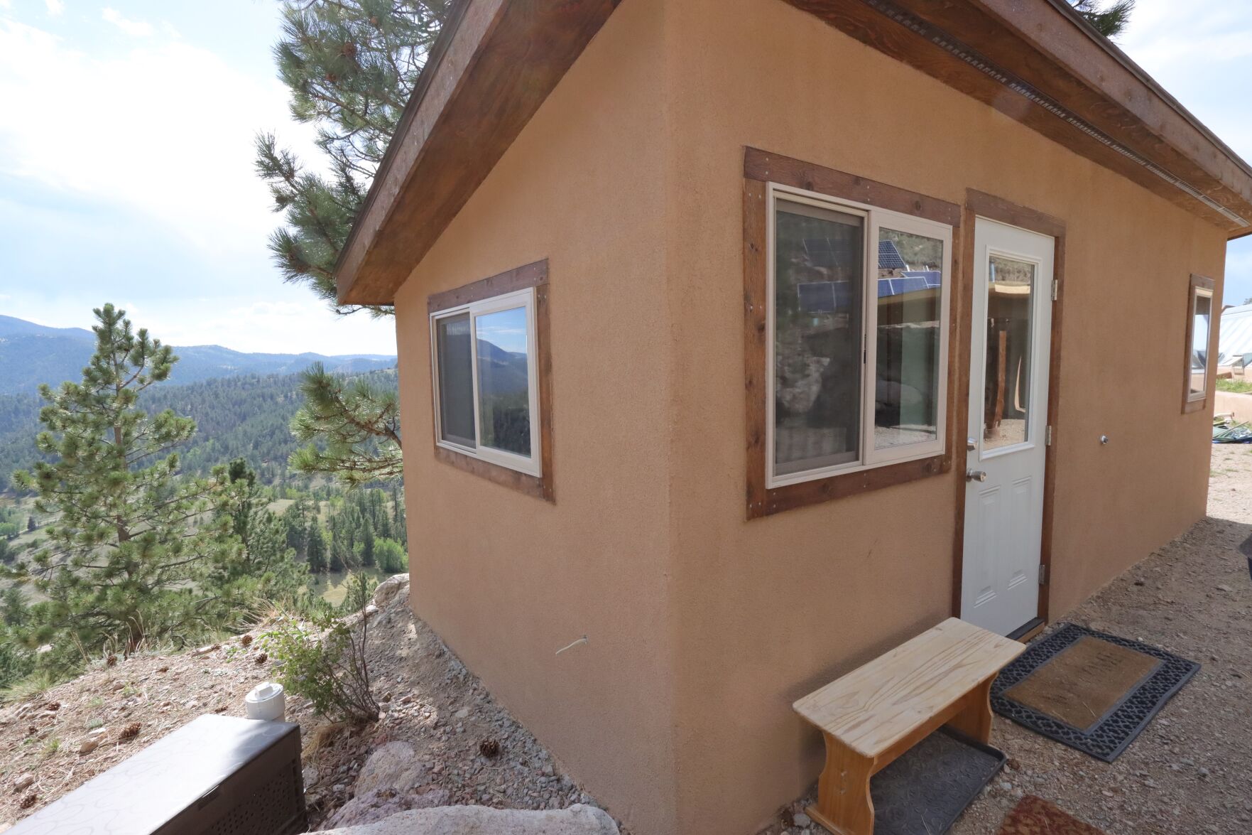 Sauna_exterior.JPG